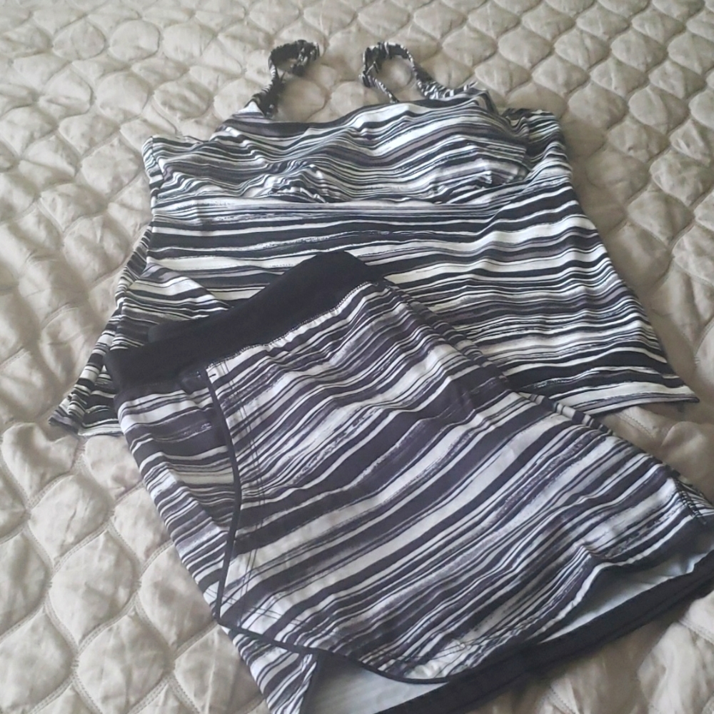 Lands' End swimsuit set with shorts
